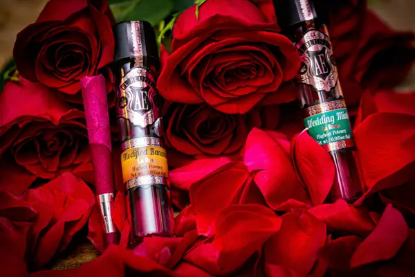 La Rosas W Packaging In Roses